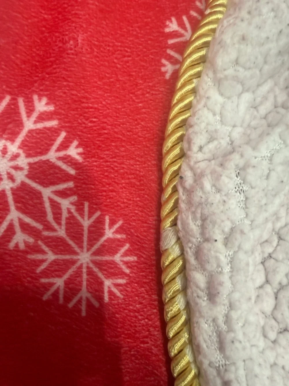 Red fleece Snowflake Holiday Blanket with Minnie and Mickey Embroidery 52x42